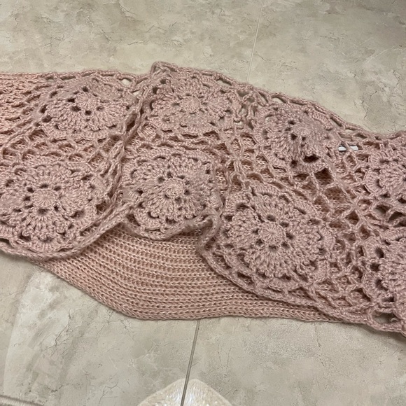 Infinity Knit Aldo Scarf - Picture 2 of 6